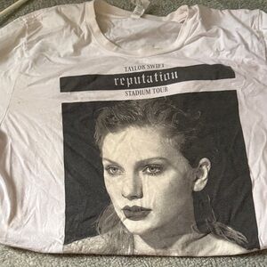 Taylor Swift Reputation Tour T-Shirt